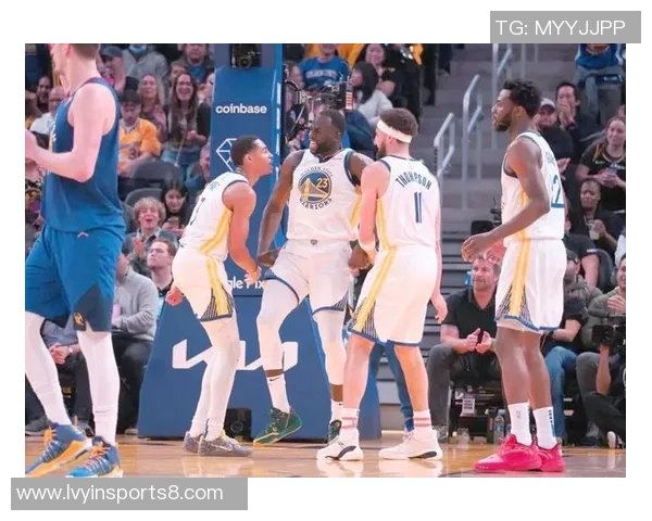 2016年NBA西部决赛雷霆与勇士的巅峰对决回顾与分析